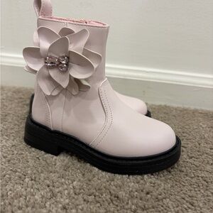 Steve Madden toddler Pink Flower Embellished Boots